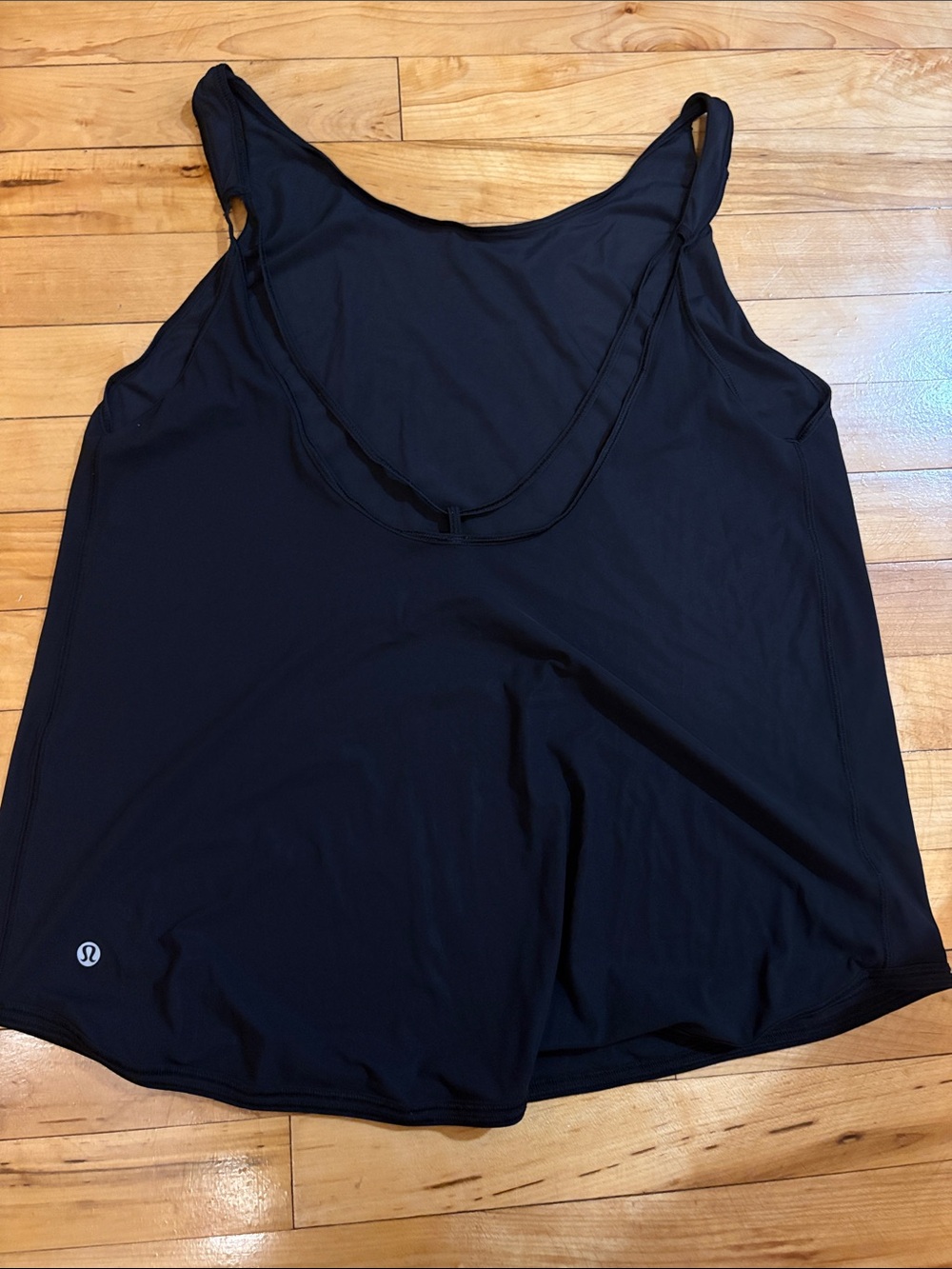 lululemon athletica Black Double-Strap Scoop Back Tank size 6